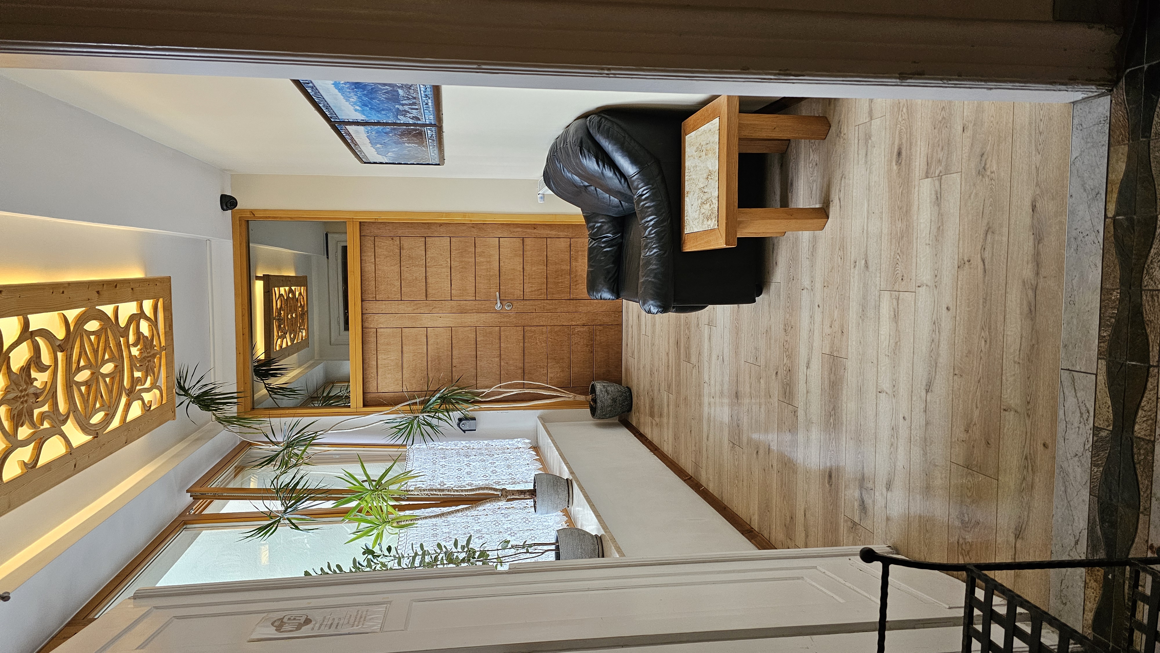 The hallway leading to Rooms 5 & 6